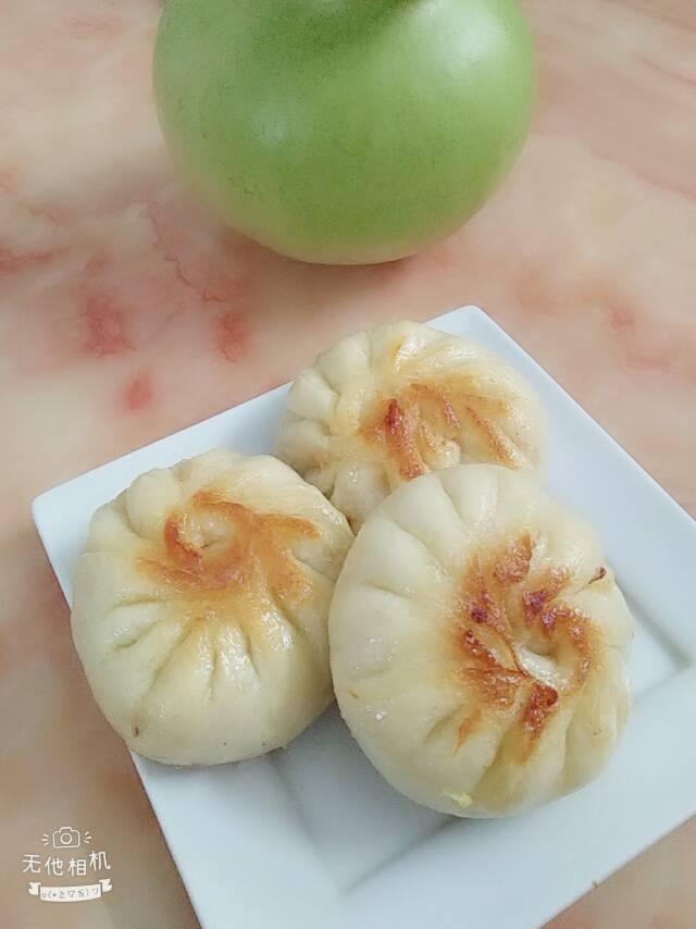 牛肉芹菜叶馅早餐小包子
