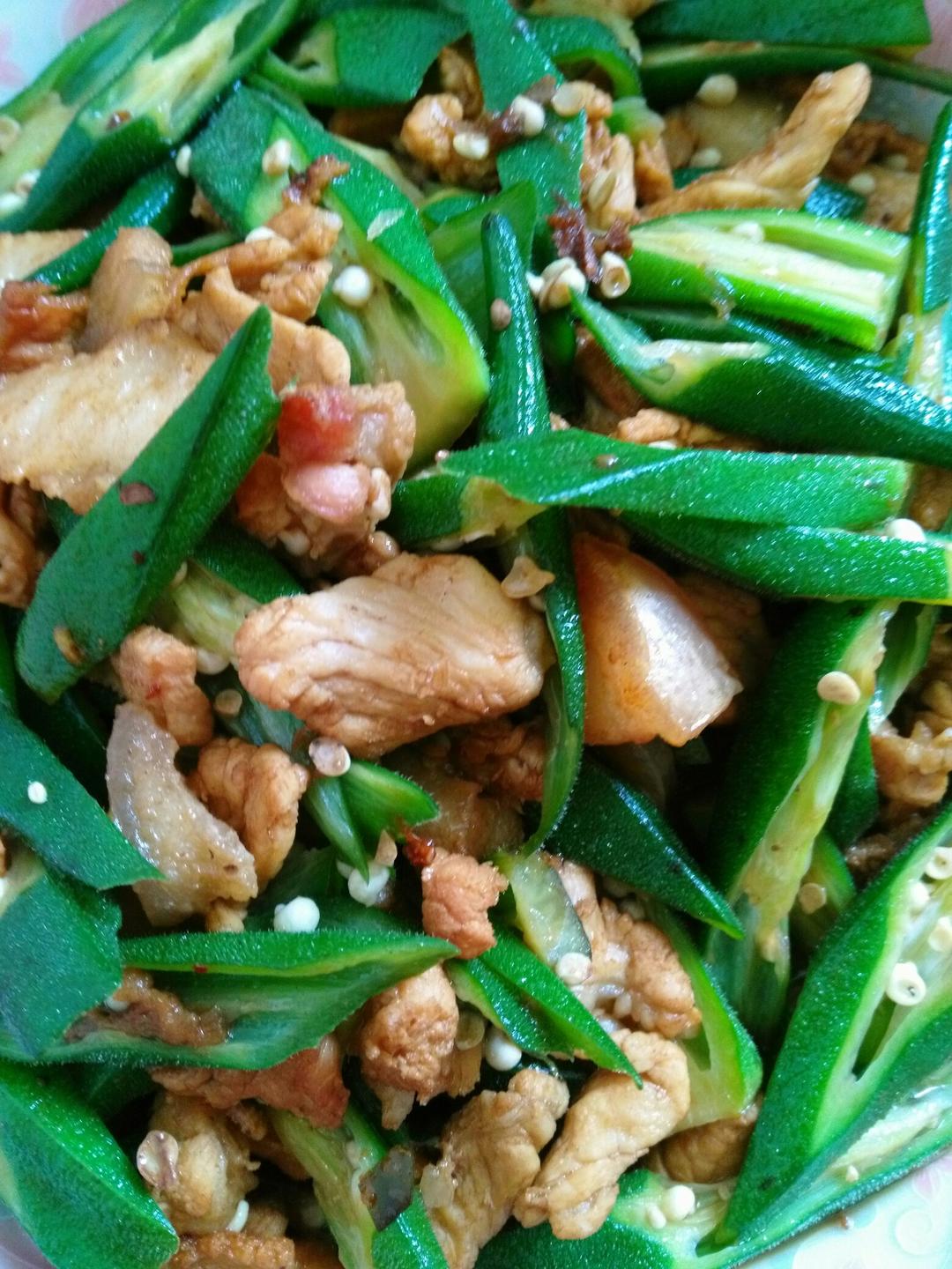 秋葵炒肉