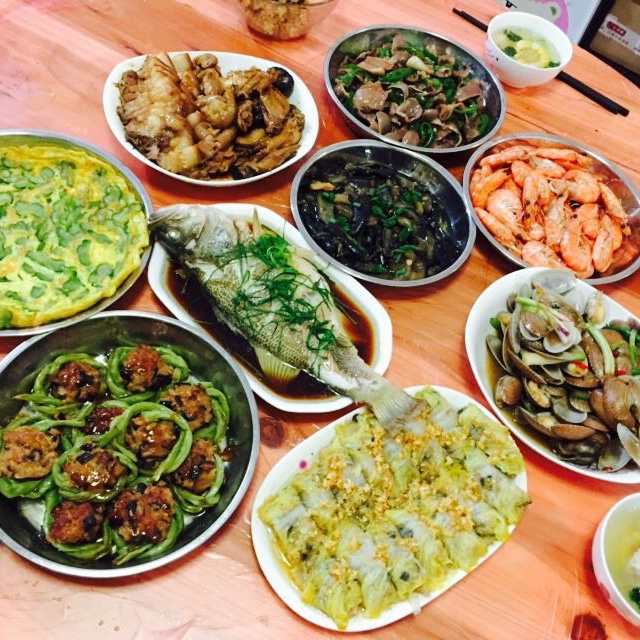 峰s少做的家庭聚餐