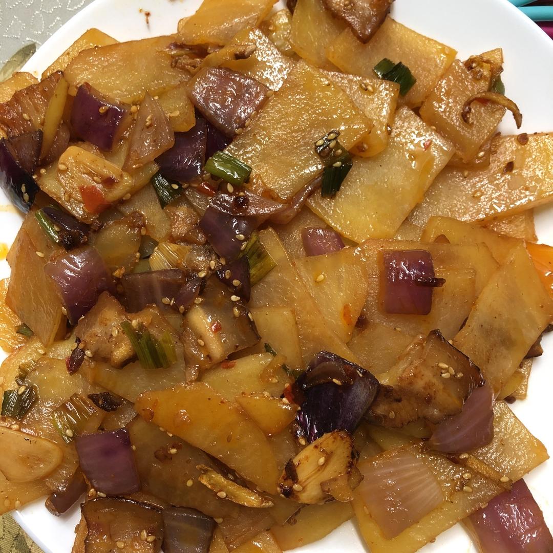 超级简单又下饭的香辣干锅土豆