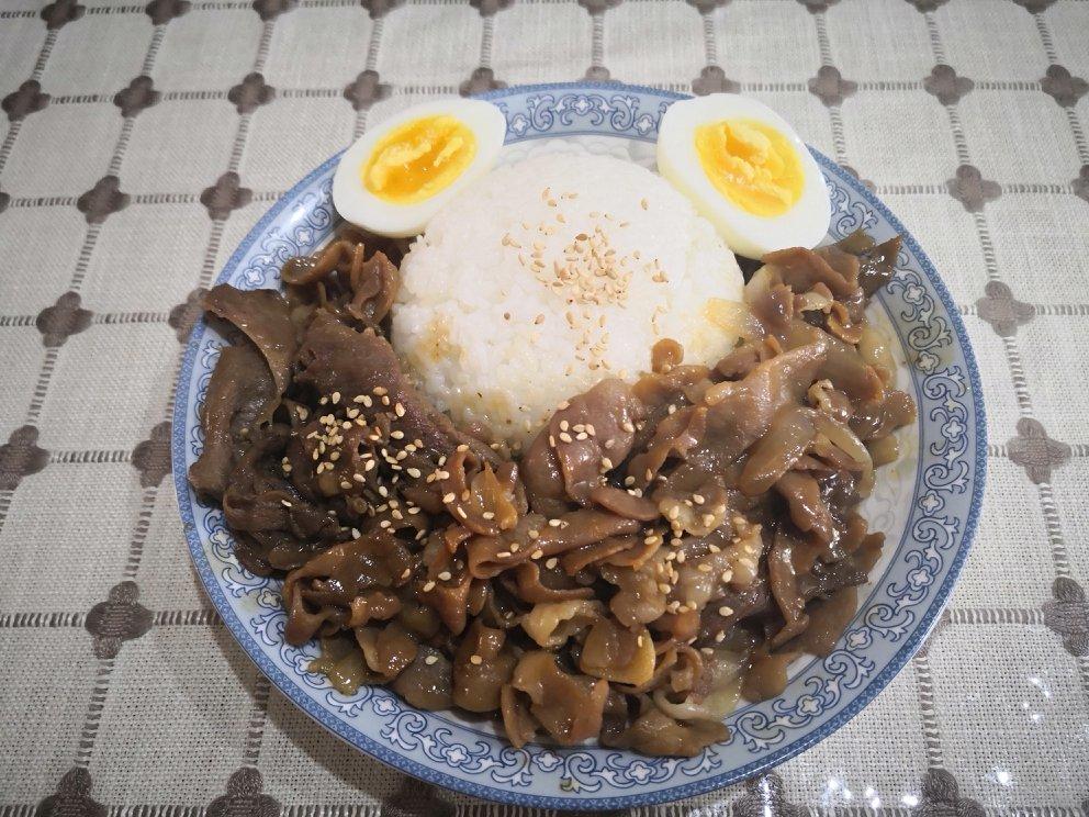 洋葱肥牛饭