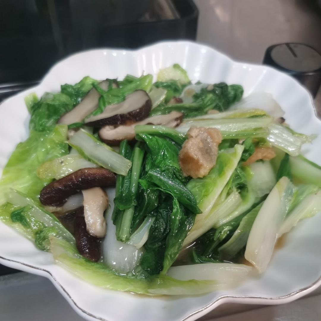 香菇炒杭白菜（4⭐）