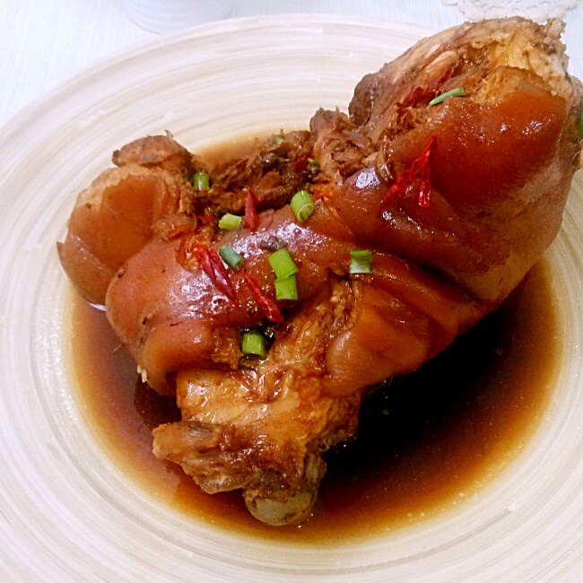 【曼食慢语】秘制东坡肘子