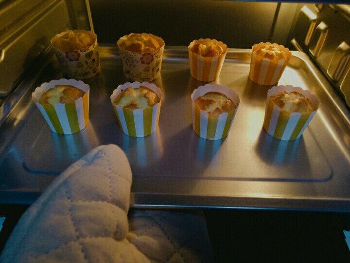 烤箱做蛋糕（戚风蛋糕的做法）