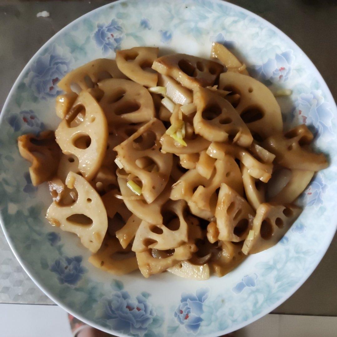 全家都爱吃的清炒藕片😋