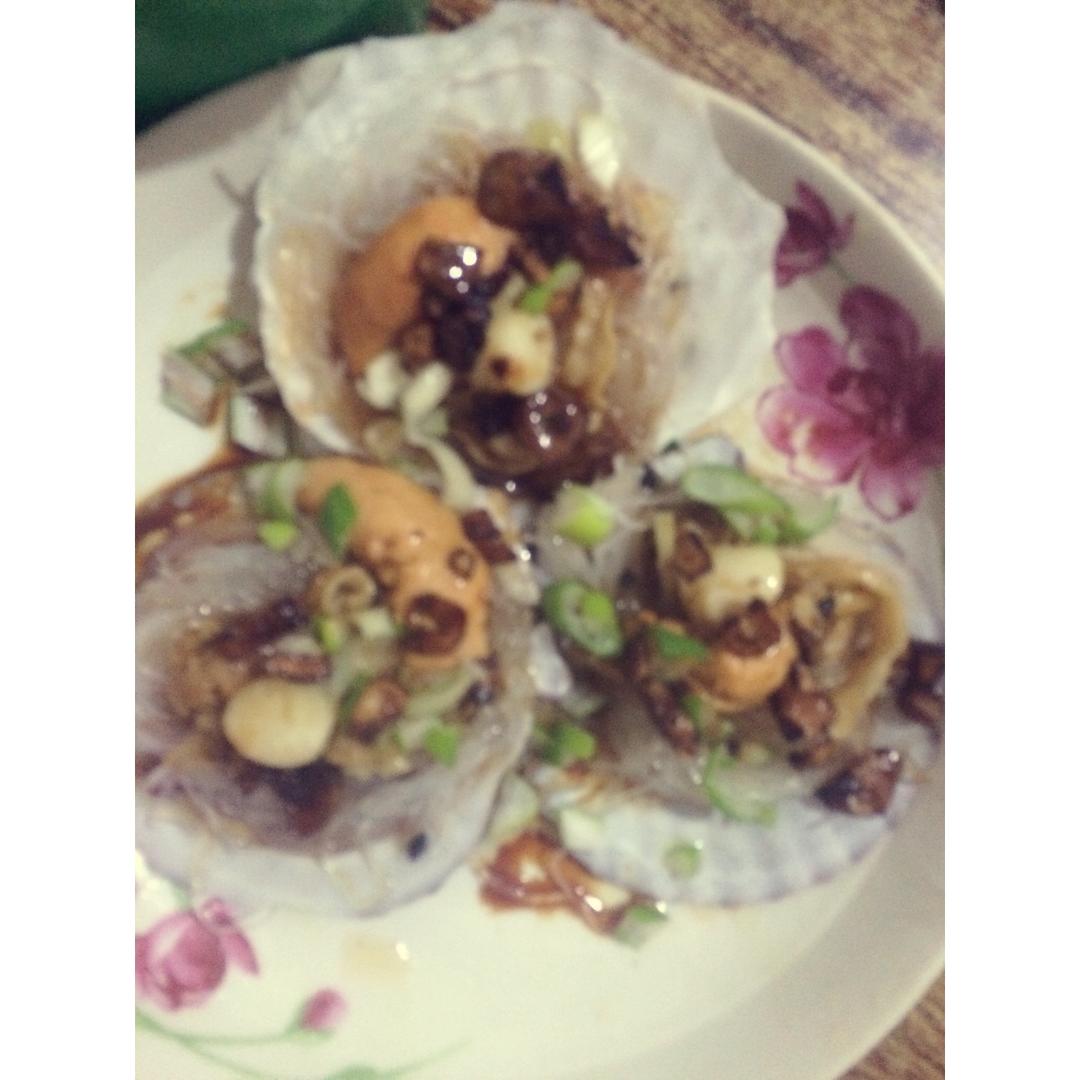 蒜蓉粉丝蒸扇贝