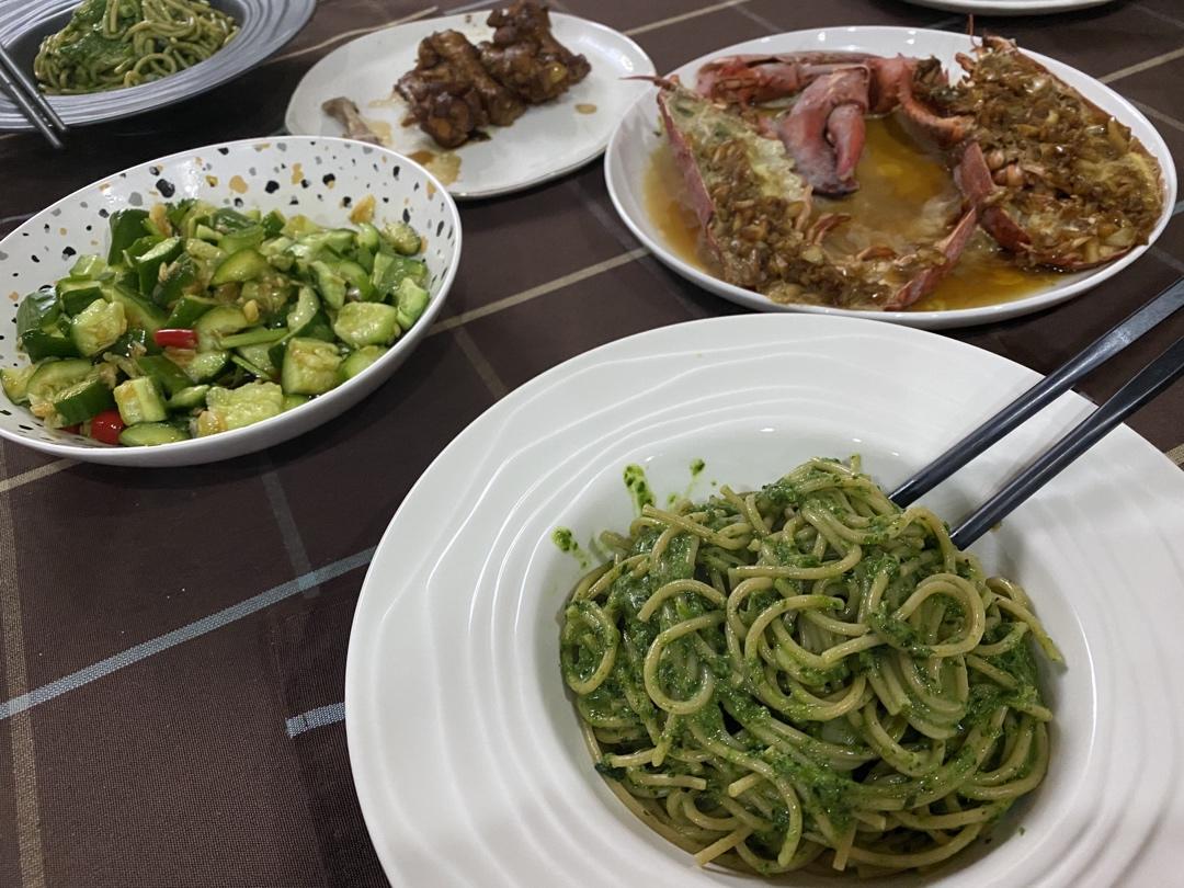 菠菜意面