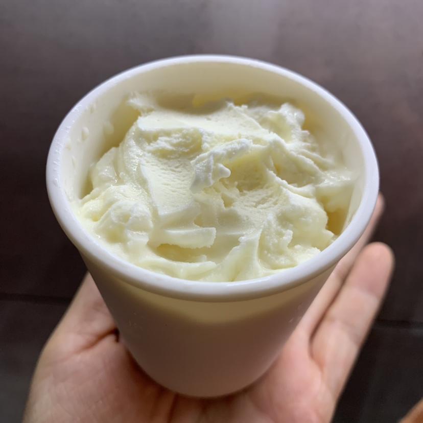 超浓郁牛乳风味冰淇淋