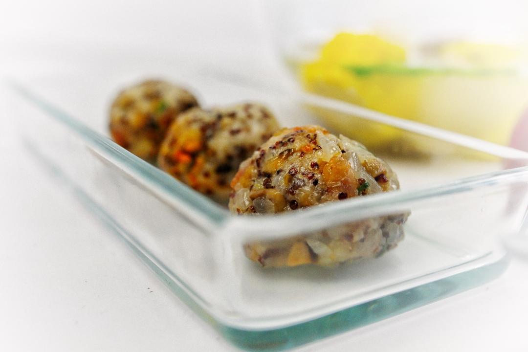 藜麦饭团