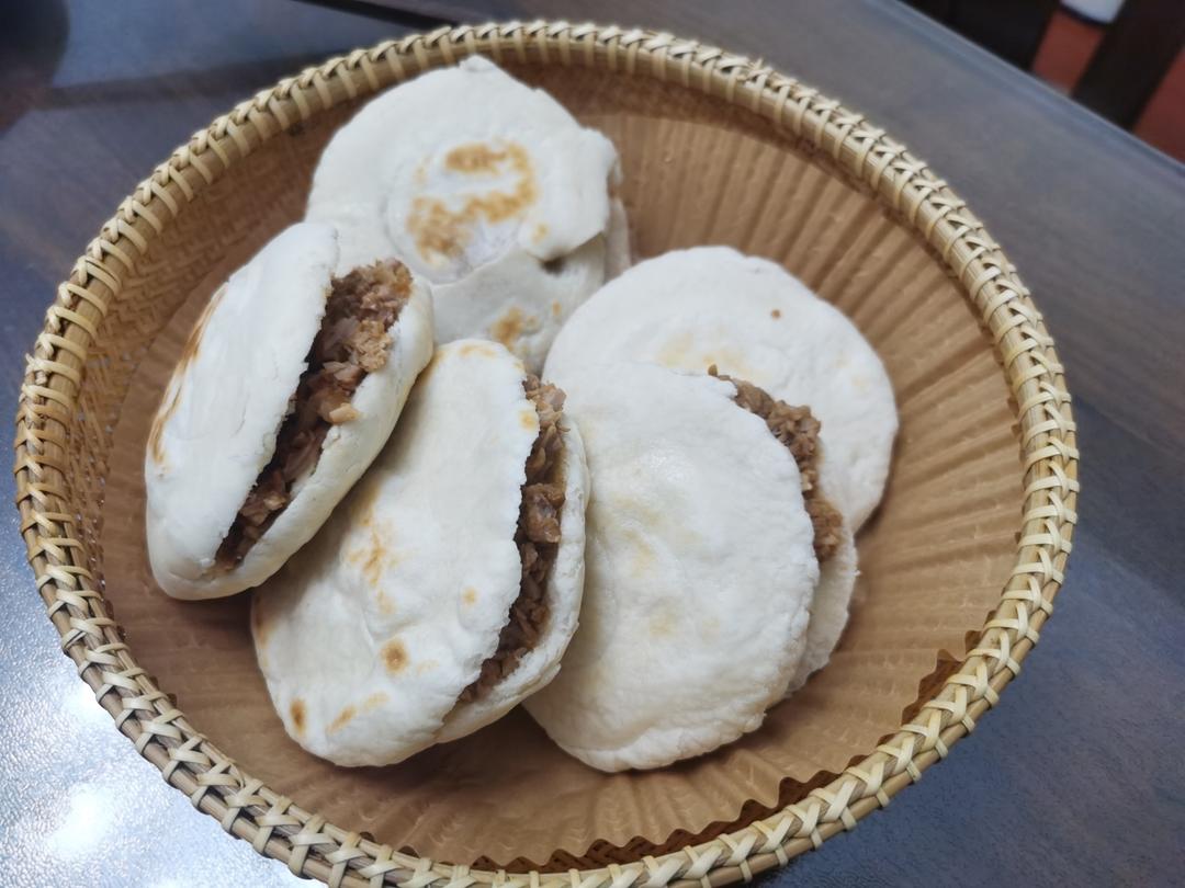 肉夹馍(白吉馍的制作)
