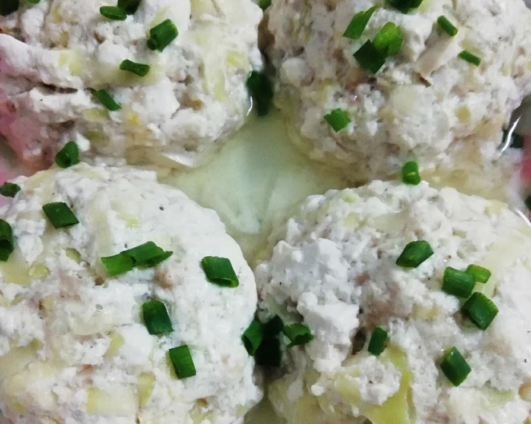 两吃鲜嫩豆腐丸子的做法