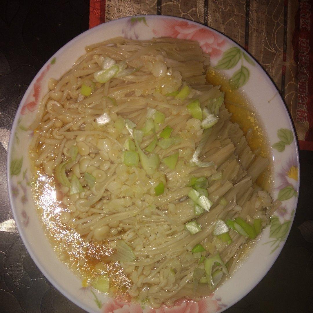 蒜蓉蒸金针菇