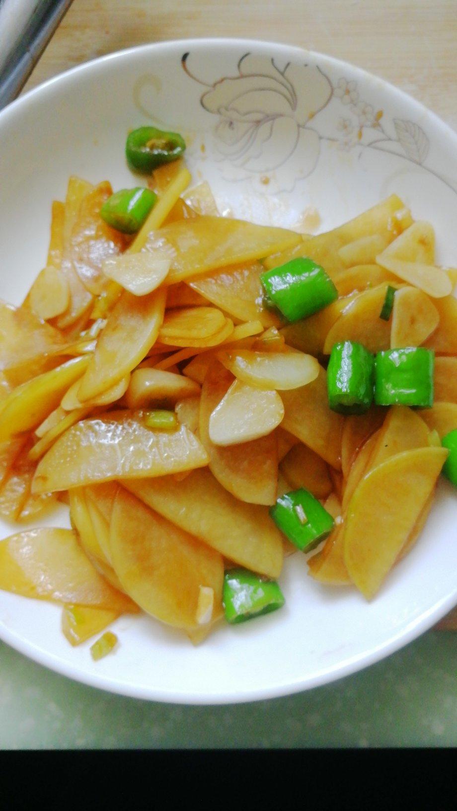 家常炒土豆片