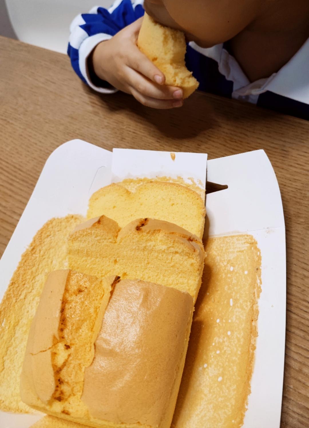 火爆全网的金枕蛋糕