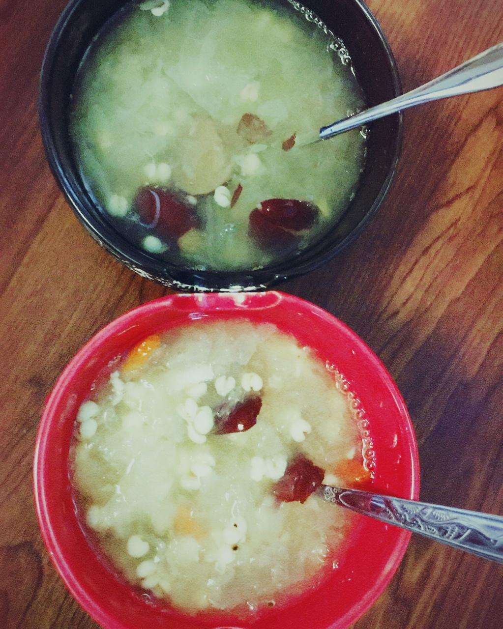 红枣银耳莲子羹