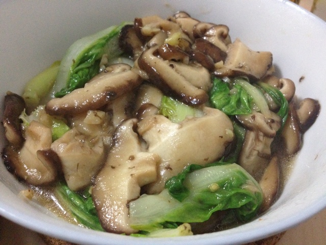 老丁的私房菜-香菇炒油菜