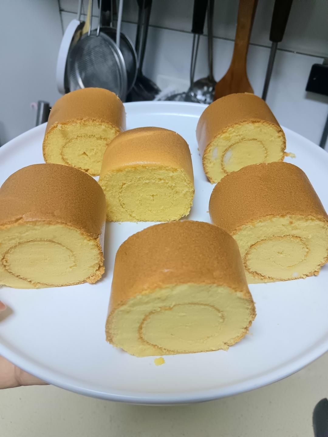 蛋糕卷这样做‼️不掉皮不开裂（小视频食谱）