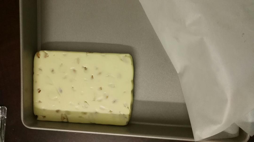 多味花生牛轧糖