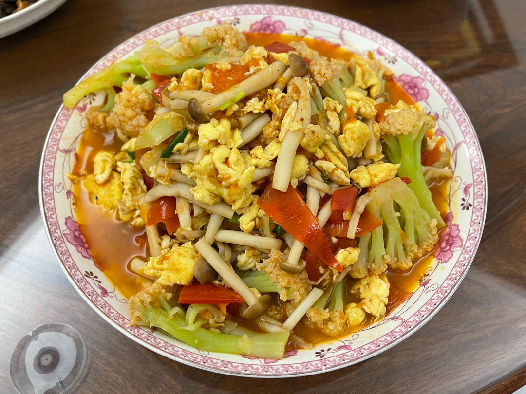 茄汁海鲜菇滑蛋