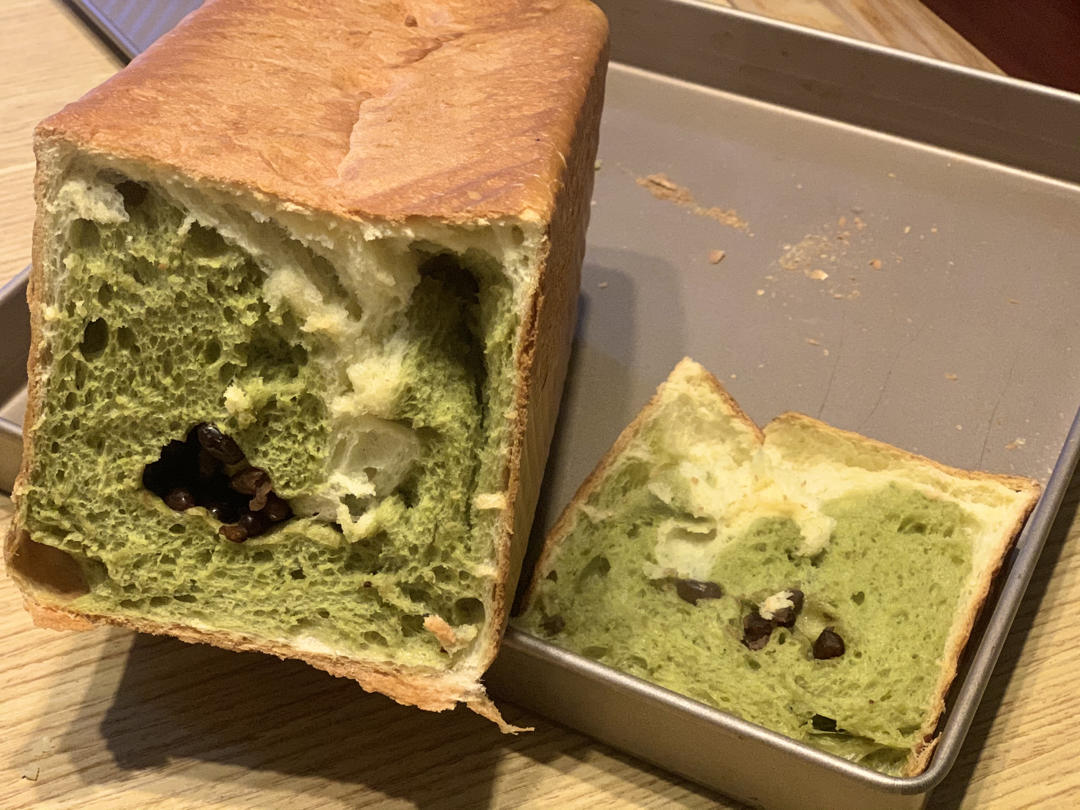 最正宗的日式抹茶红豆吐司
