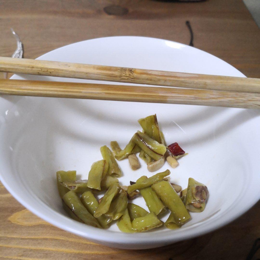 自制酸菜，半天时间就做好的酸菜（上午做，下午就可以吃，健康又美味，简单极了）