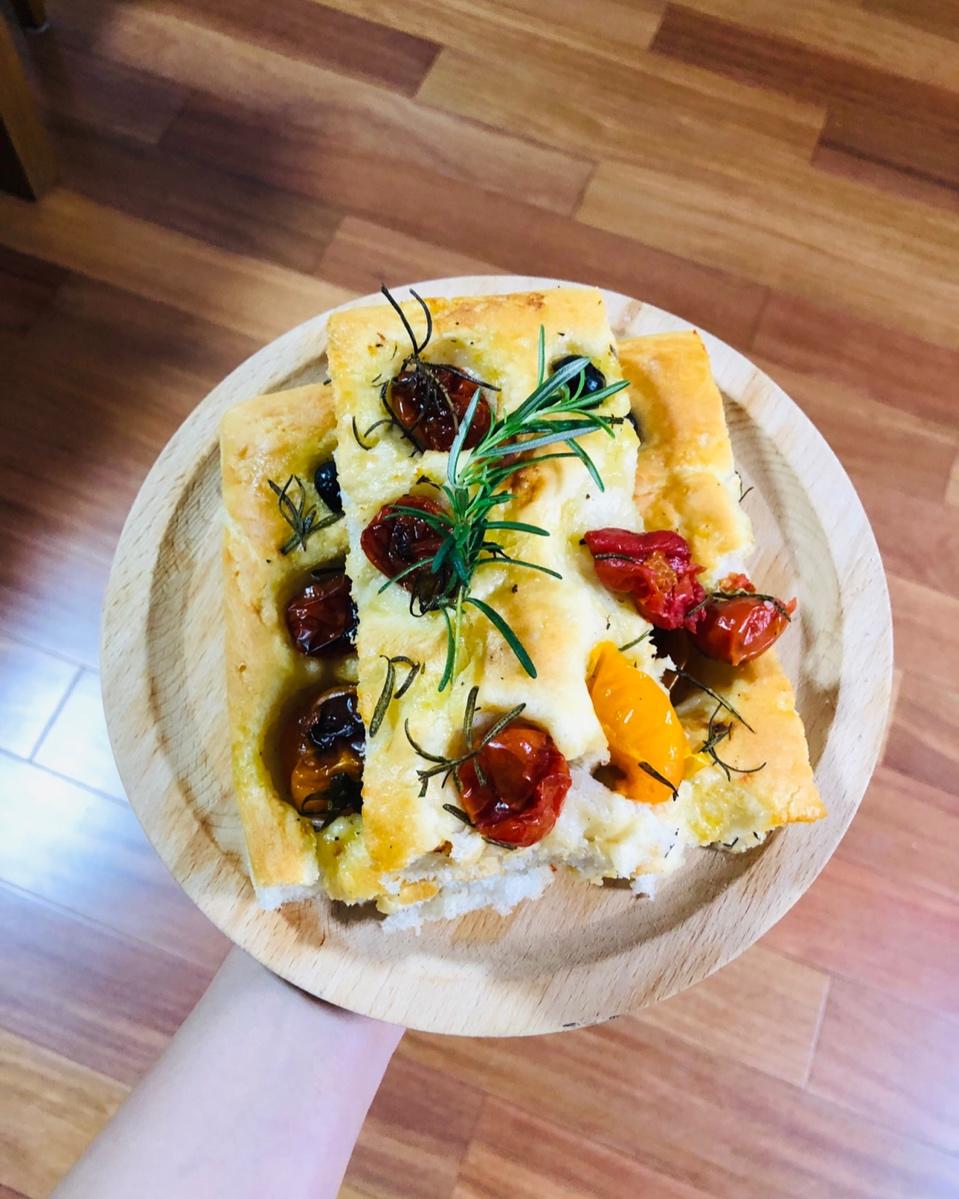 太美腻～油渍番茄佛卡夏