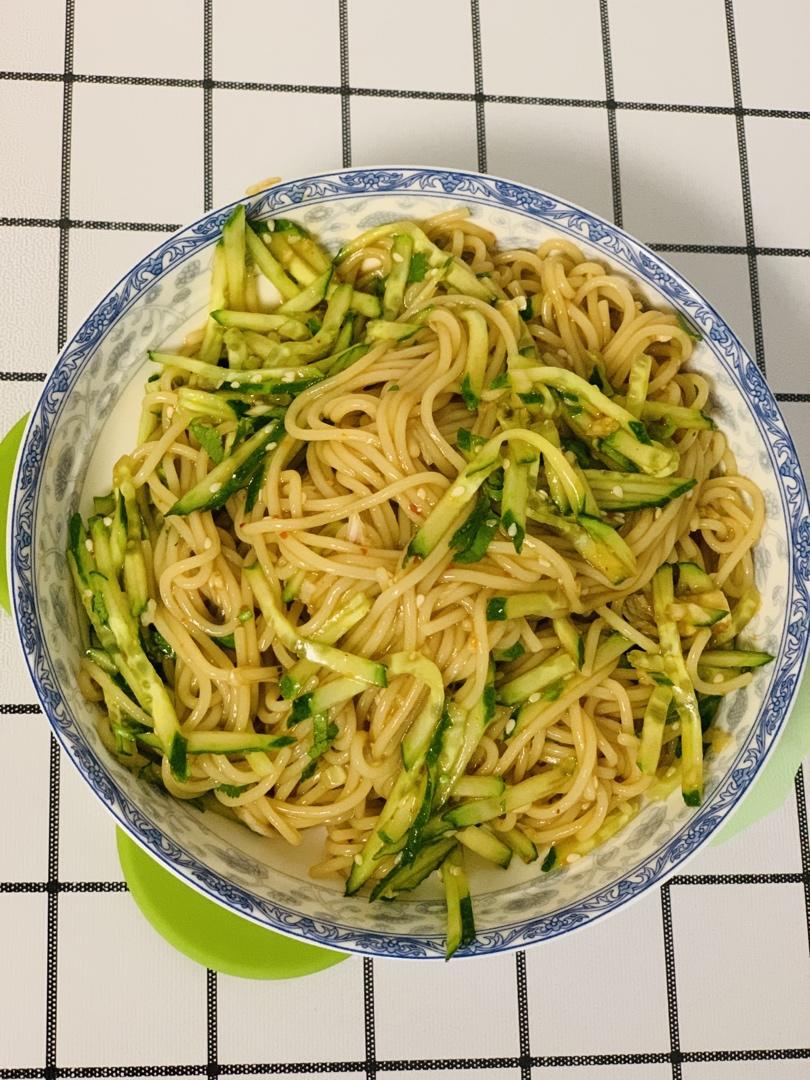 巨好吃㊙️酸辣凉拌面❗️十分钟搞定，简单快手❗️