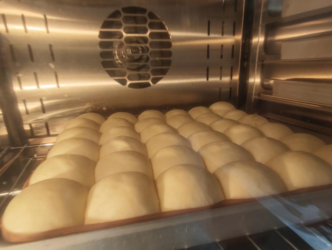 山姆同款黄油餐包，超简单在家就能复刻，卡白办了！