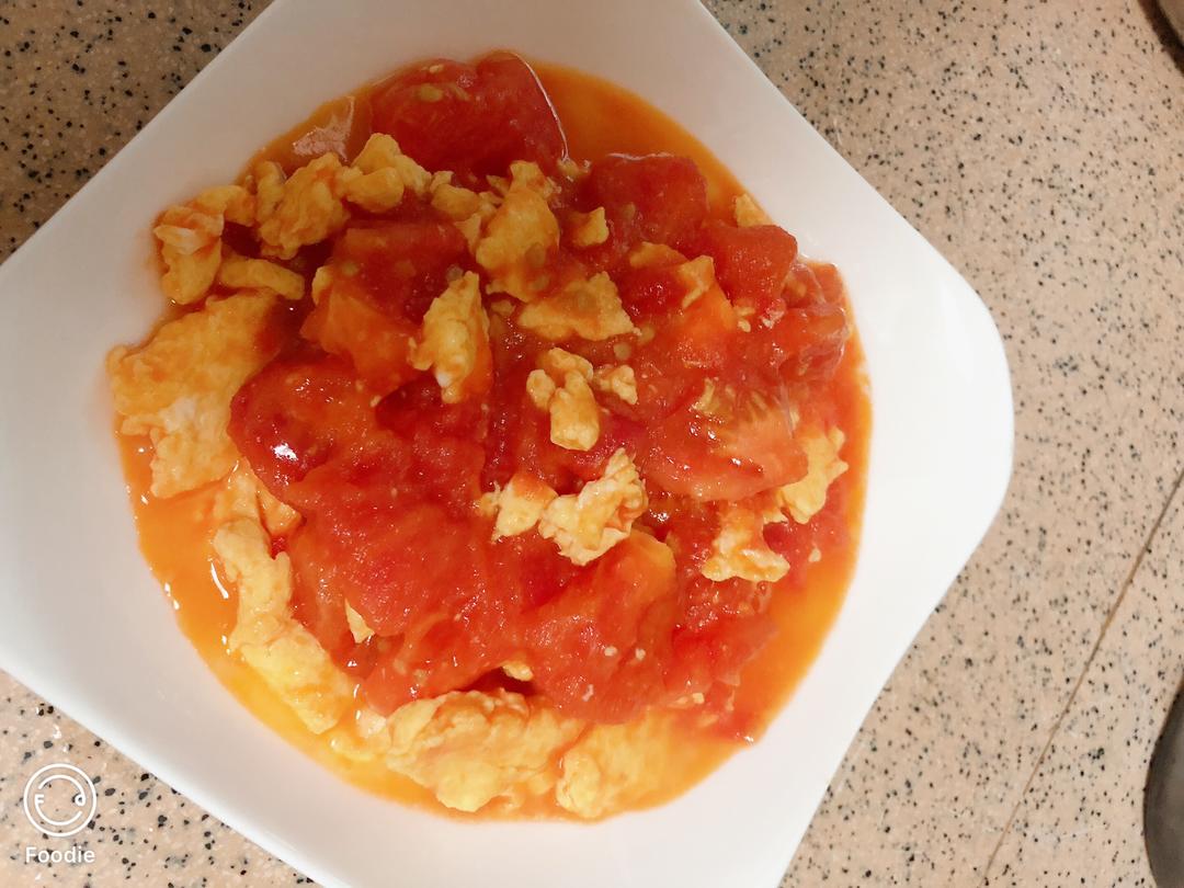 西红柿炒鸡蛋的做法