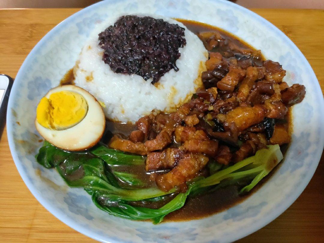 好吃到停不下来的卤肉饭