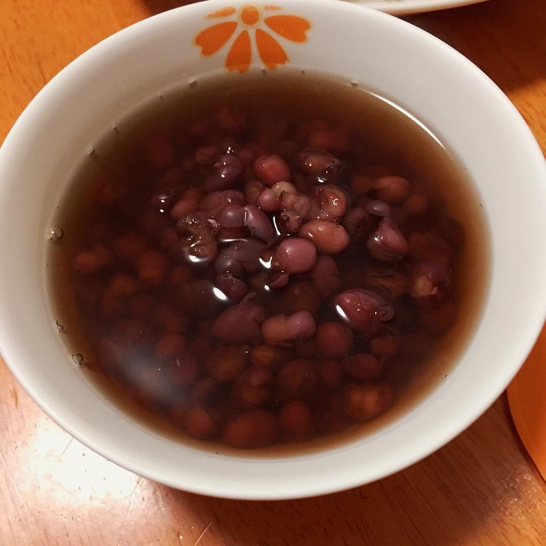 糯米姐姐做的小王红豆汤