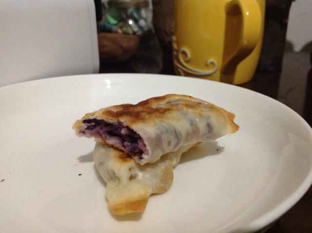 无油紫甘蓝猪肉锅贴 电饼铛的做法