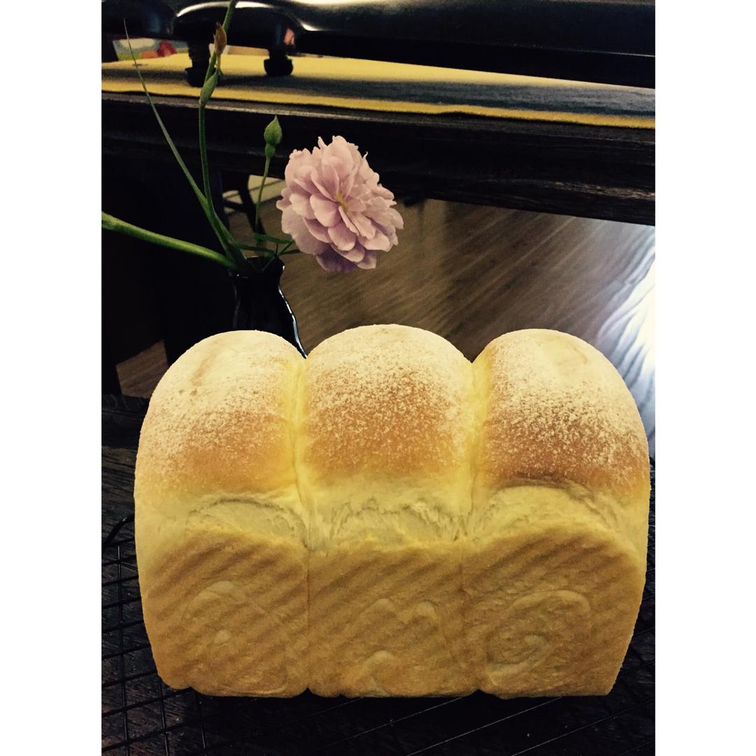 微咸味奶油吐司