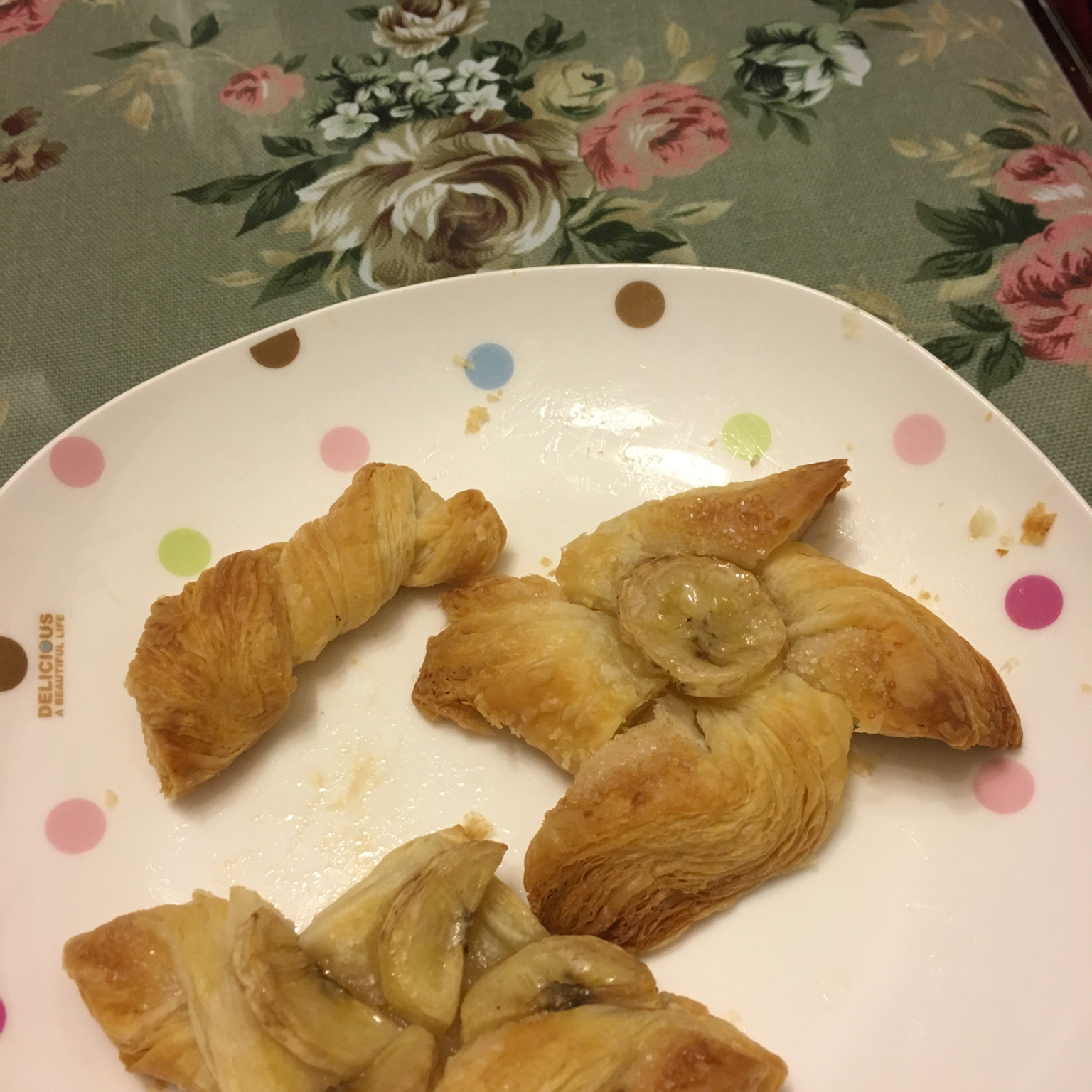 基础千层酥皮做法--附果酱酥、风车酥、蝴蝶酥和羊角酥整形