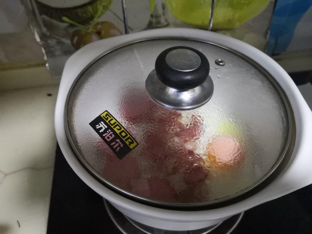 香肠煲仔饭