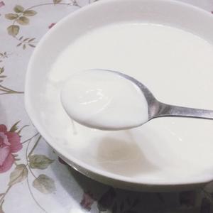 电饭煲自制酸奶 健康美味的做法 步骤4