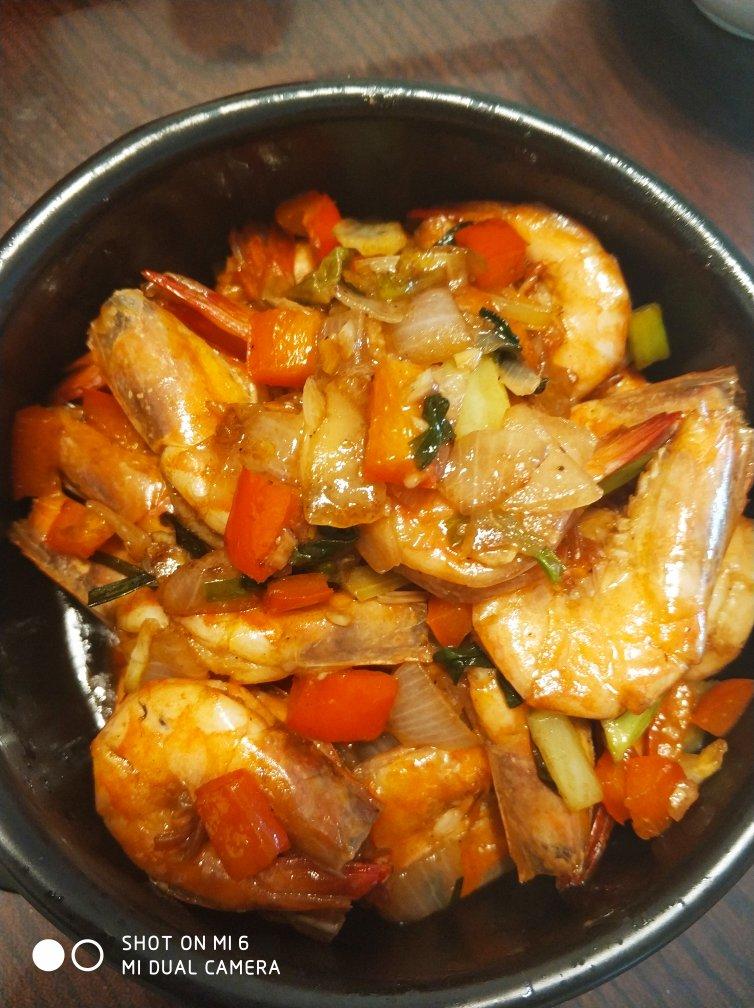 【豉油皇大虾】酱油用法有新意，烧虾一绝！