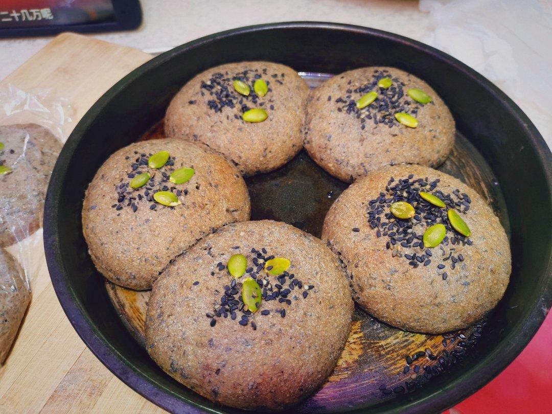 黑芝麻全麦餐包 100%纯全麦