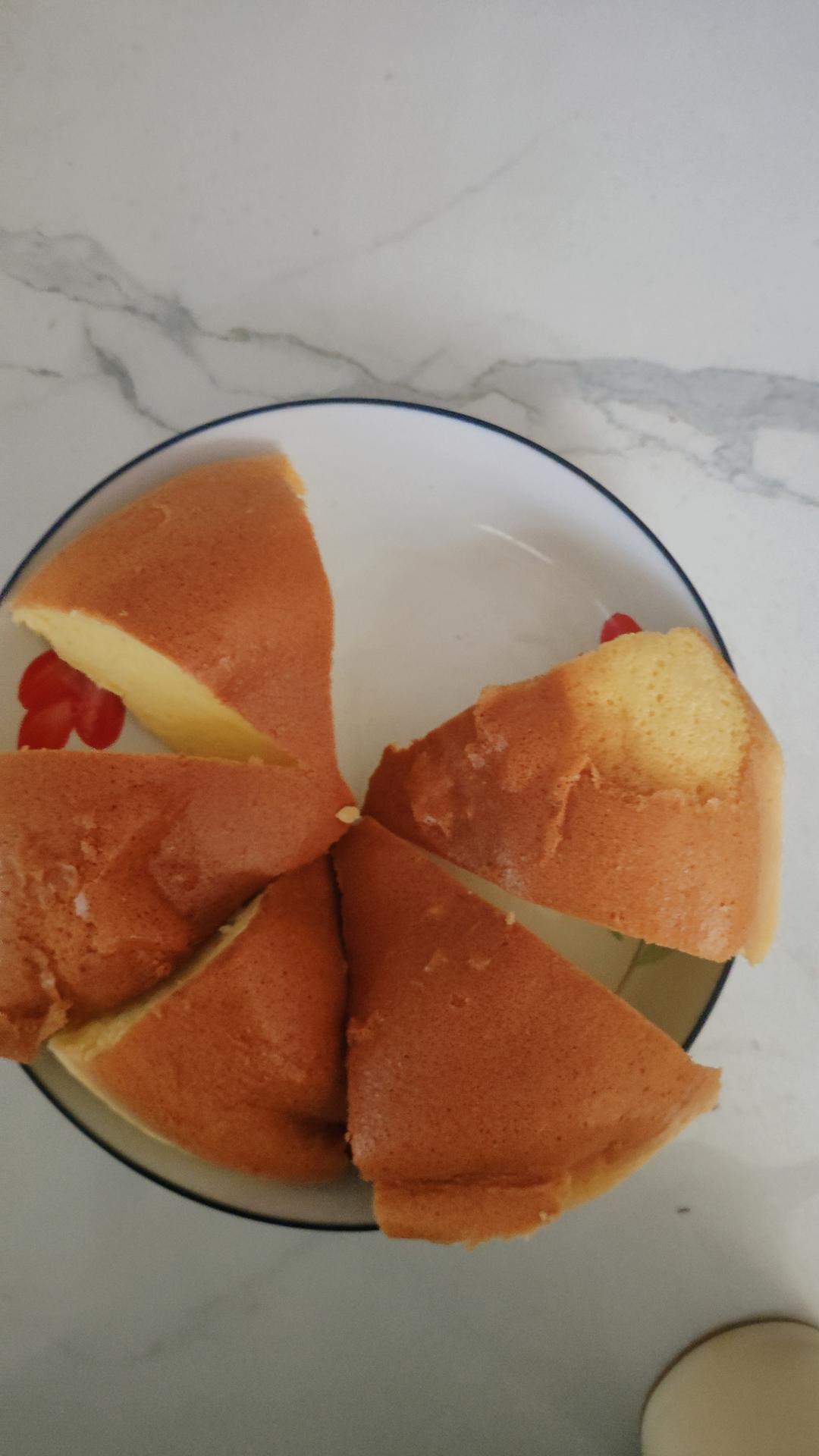 简单的电饭锅蛋糕(不用秤版)