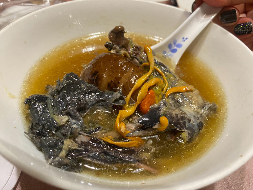 虫草花乌鸡汤