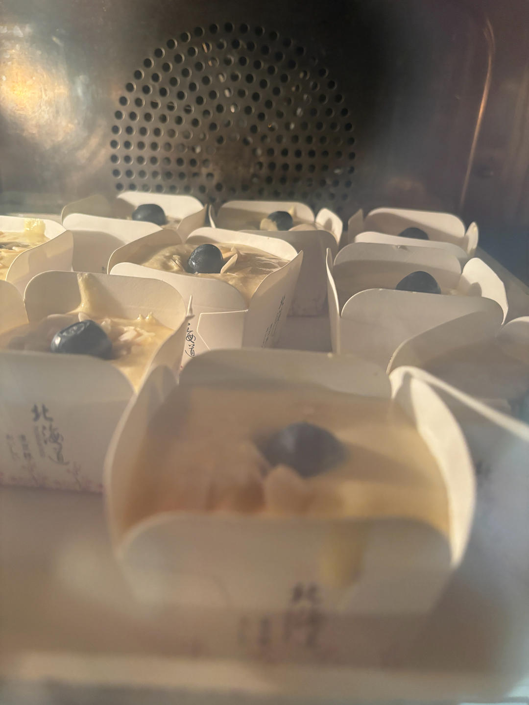 消耗淡奶油之作——淡奶油小蛋糕