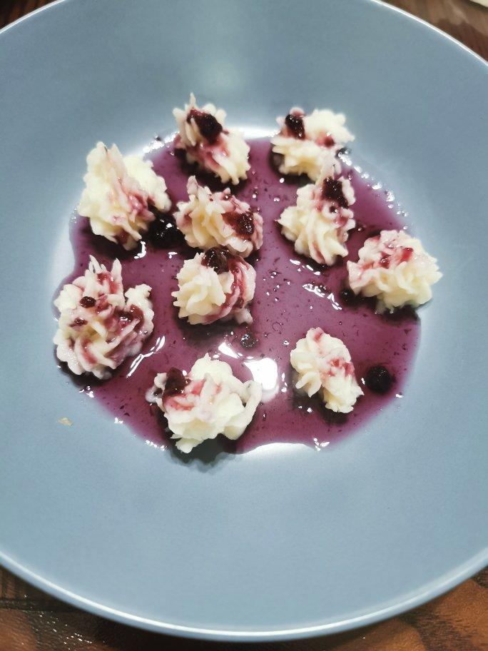 超级简单的蓝莓山药