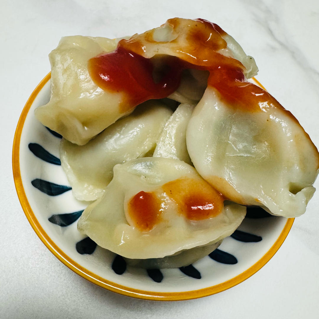 猪肉菜馅饺子     基础饺子的包法