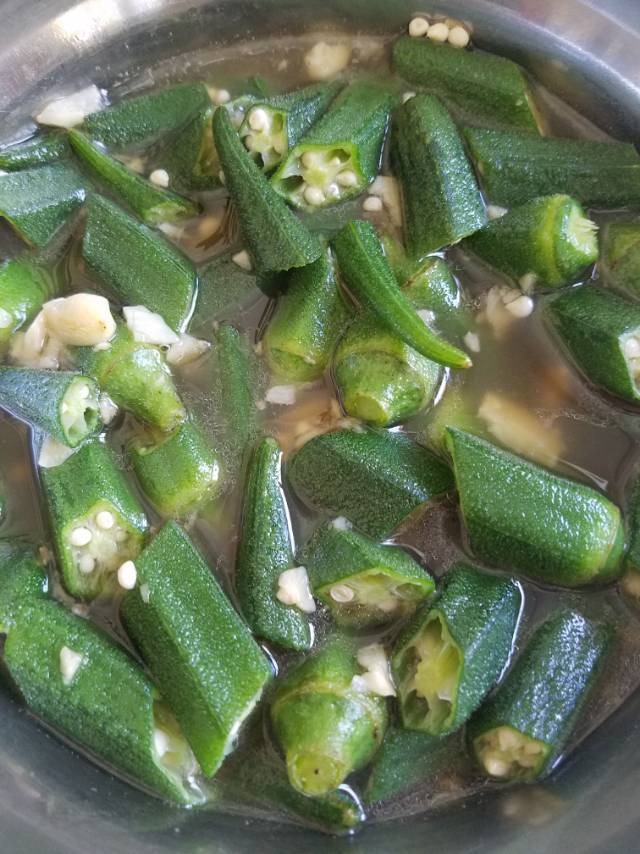 蒜香蚝油秋葵（下饭版）