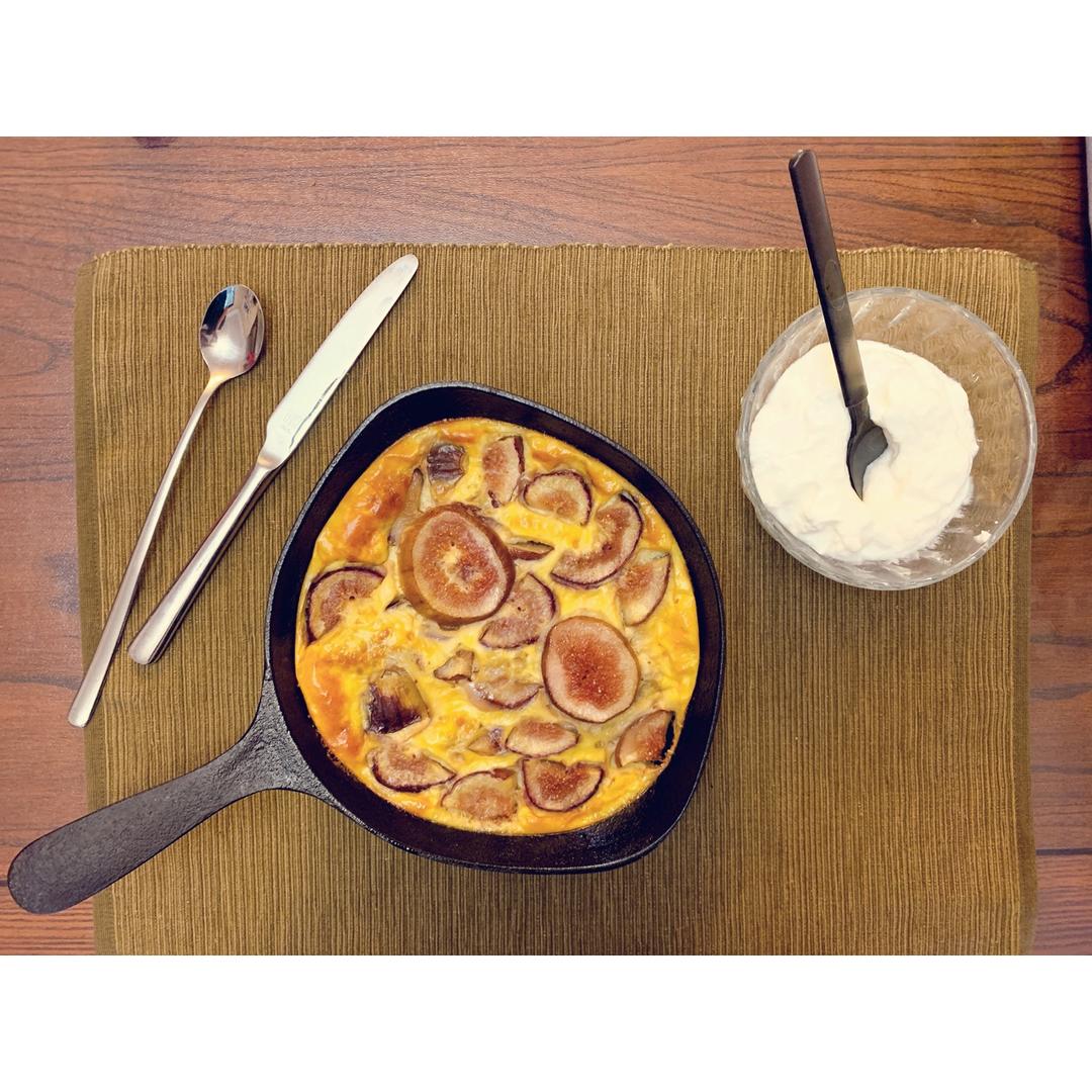 无花果克拉夫缇clafoutis