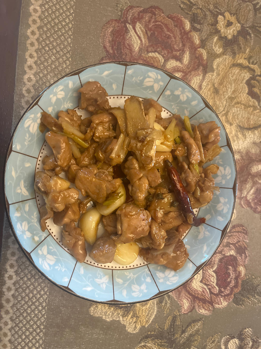 简学零失误的爆炒鸡腿肉丁