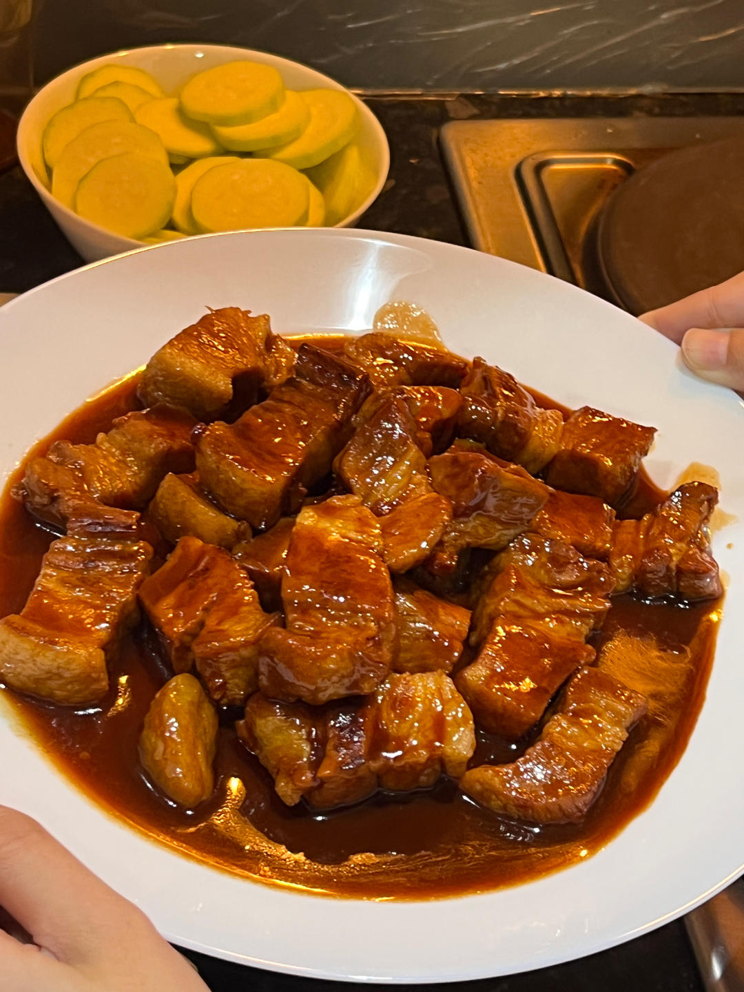 腐乳汁红烧肉-好吃不腻入口即化