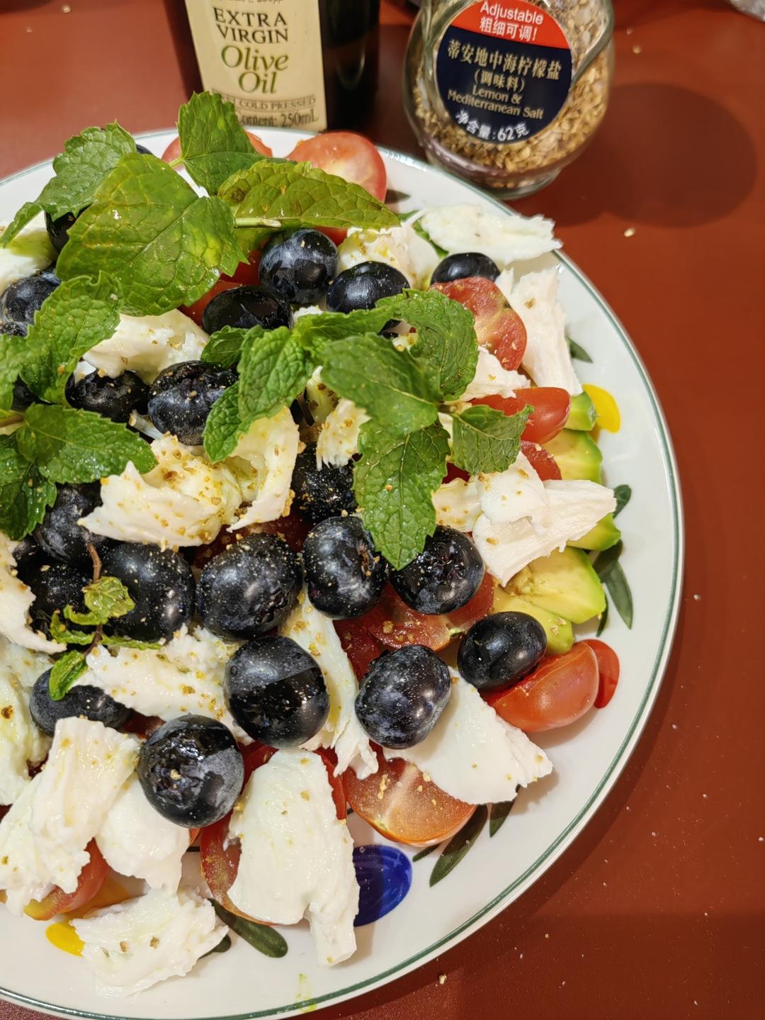 卡普里风味沙拉insalata caprese/水牛芝士沙拉（布拉塔burrata可做）