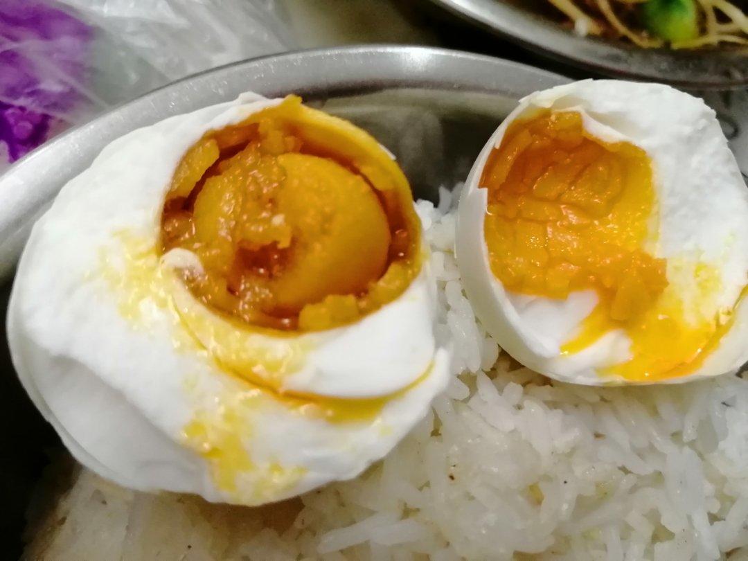 自制油汪汪咸鸭蛋
