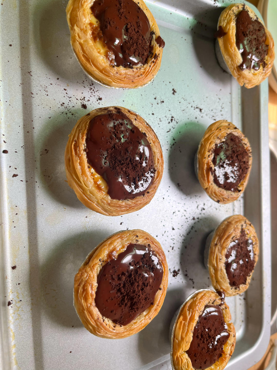 香浓丝滑❗️🔥一口爆浆的巧克力脏脏蛋挞❗️